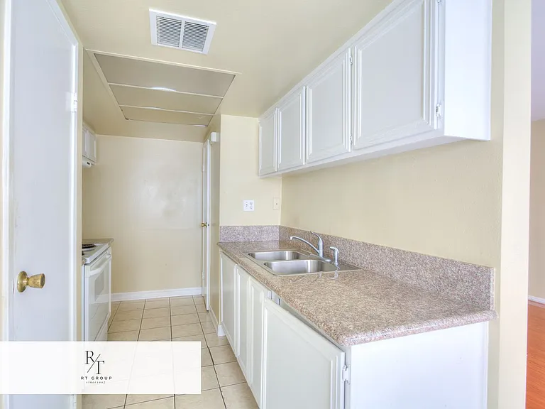 2368 Pepper St — Photo 14
