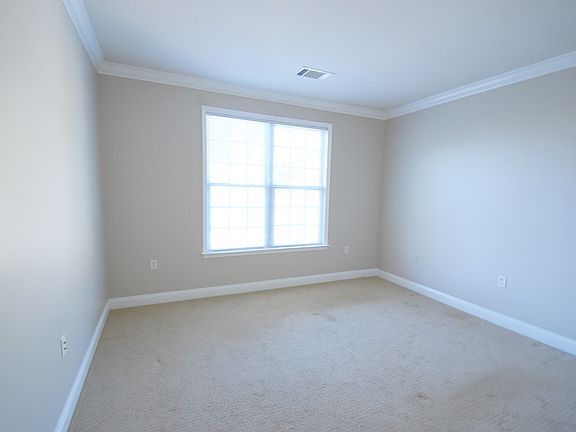 4th image of 2312 Ramapo Ct