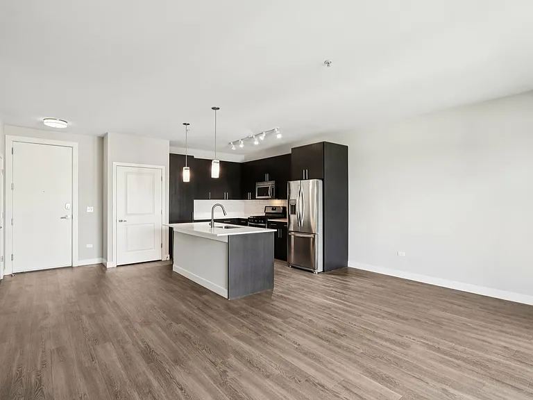 Woodview Apartments — Photo 16