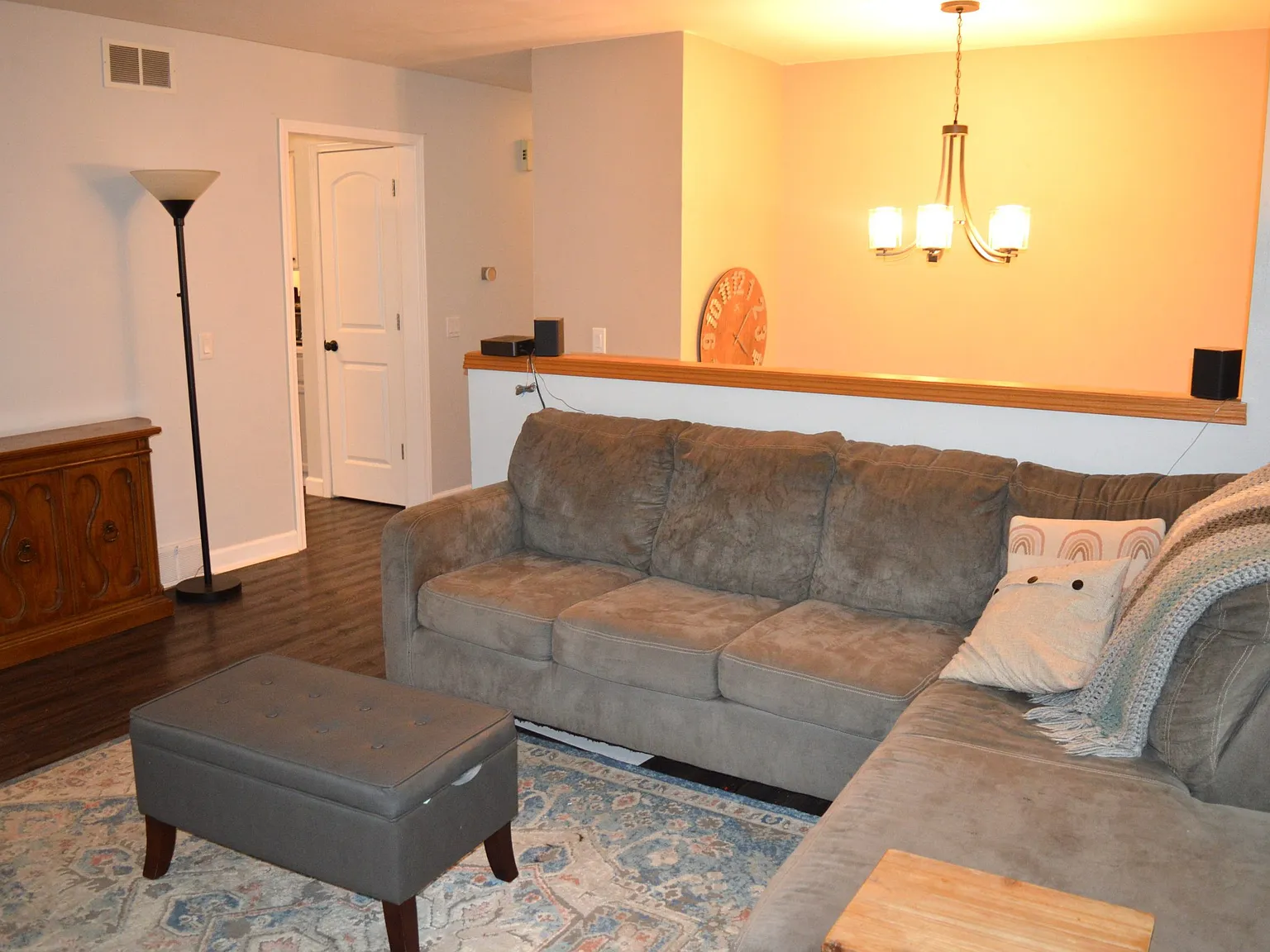 3 bed, 1530 sqft, $2,595 — Photo 2