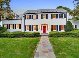 3 Oakdale Rd, Larchmont, NY 10538