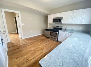 184 Boston St #3, Dorchester, MA 02125