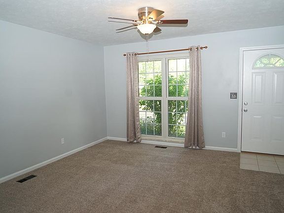 221  Oxford Drive Fairborn OH 45324