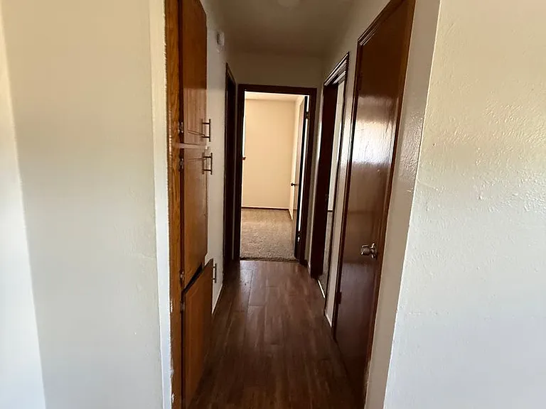 Fox Valley Apartments — Photo 52