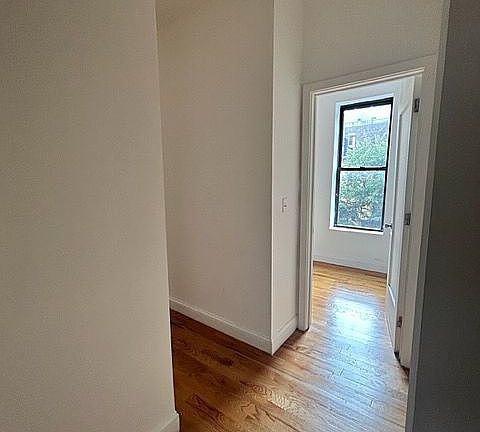 4th image of 339 Lenox Ave #2B