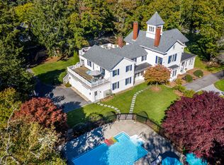 454 Main St, Centerville, MA 02632