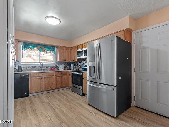 5th image of 2230 Tybo Ave