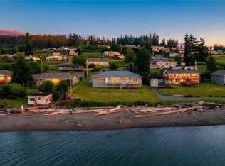 Dugualla Bay Hts., Oak Harbor, WA 98277
