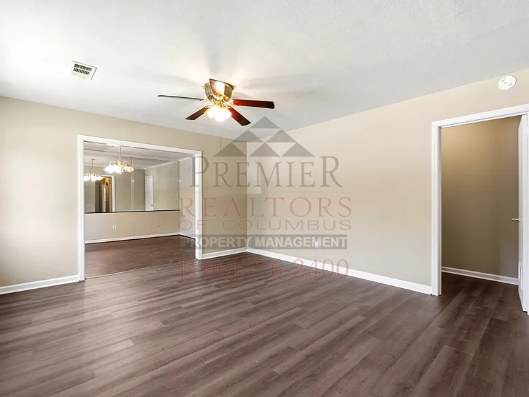 520 Asa Dr — Photo 6