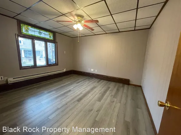 414 W Broad St, Tamaqua, PA 18252