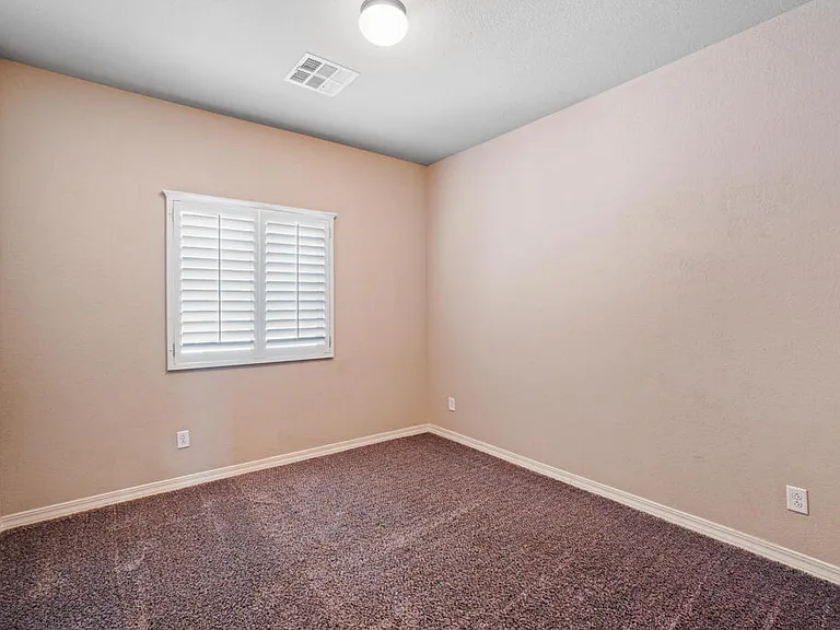 852 Lemington St — Photo 27