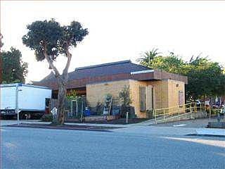 2nd image of 319 Forest Ave