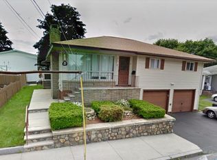 37 Weisner Pkwy, Methuen, MA 01844