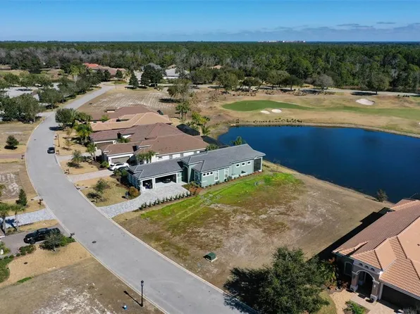 423 Bourganville Dr Lot 183, Palm Coast, FL 32137