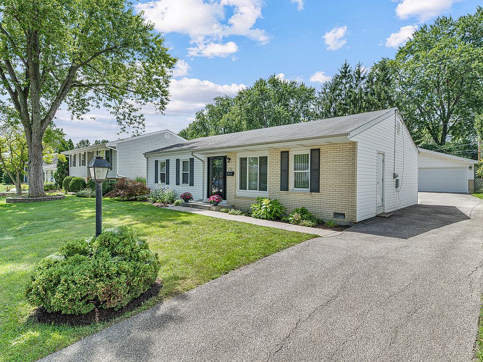 1st image of 56 Birch Trl