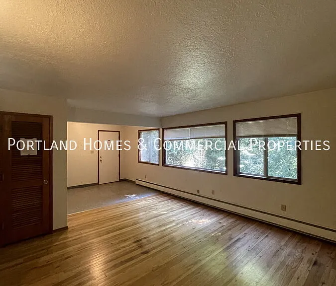 3965 SE Gladstone St #10 — Photo 2