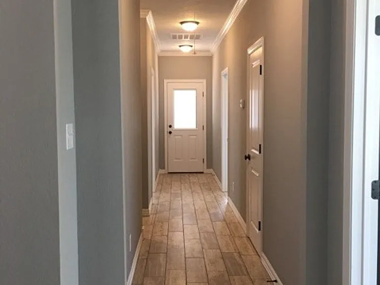 2822 Horseback Dr — Photo 11