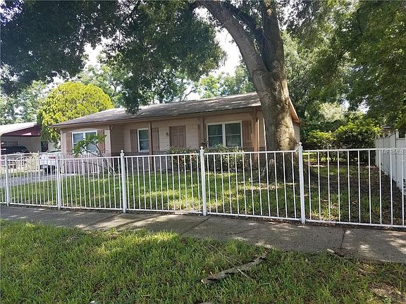 2nd image of 7024 Sandhurst Dr