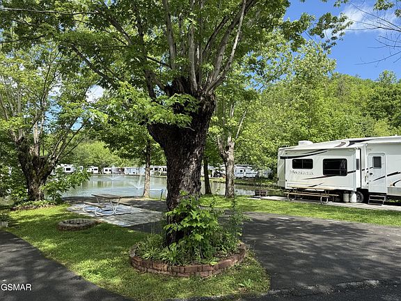 2nd image of 4229 E Pkwy #368-lot 368