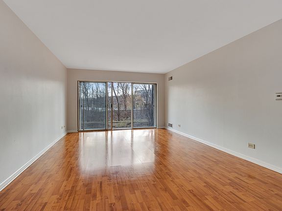5th image of 5400 Carriageway Dr APT 105