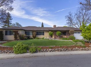1400 Fallen Leaf Ln, Los Altos, CA 94024