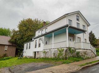 22 Kimball St, Amsterdam, NY 12010