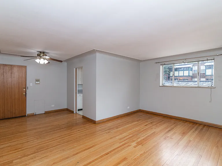 1283 Elizabeth St — Photo 8