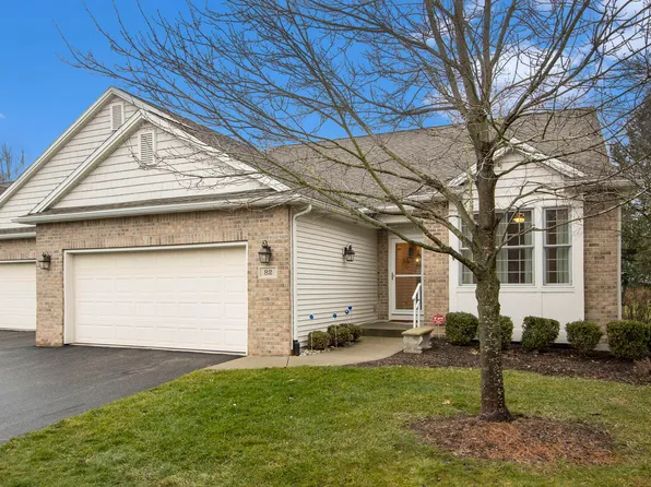 82 Hickory Valley Dr, Kalamazoo, MI 49009