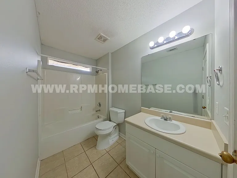 5103 Terra Lake Cir — Photo 16
