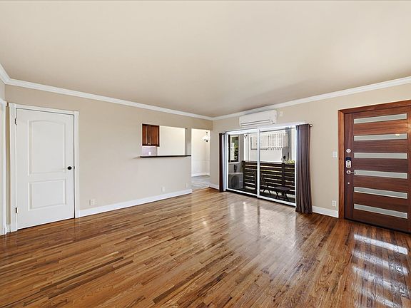 4th image of 11719 Mayfield Ave APT 1