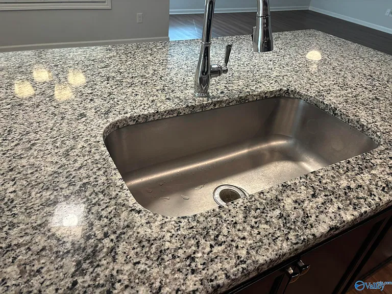 227 Shubert Dr — Photo 7