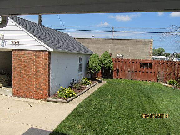 3rd image of 3004 Marmore Ave