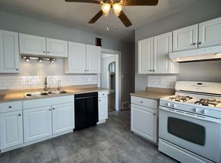2125 Glenbury Ave, Lakewood, OH