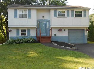 8129 Navona Ln, Clay, NY 13041