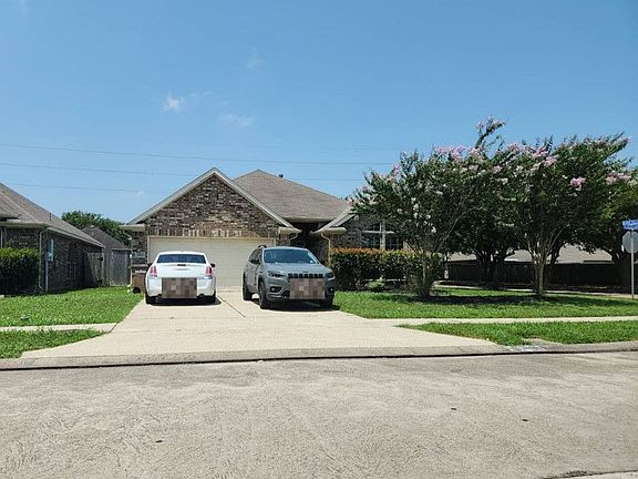 2nd image of 3802 Elderberry Dr