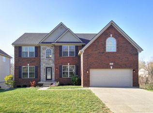 808 Urton Woods Way, Louisville, KY 40243