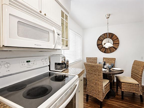 5th image of 72682 Bursera Way Unit 4