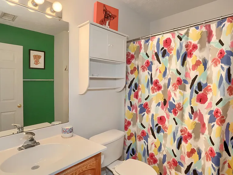 609 Village Green Blvd E — Photo 16