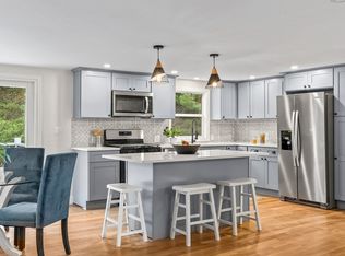 32 Gratto Rd, Marshfield, MA 02050