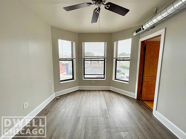 2640 W Cermak Rd #2 — Photo 6