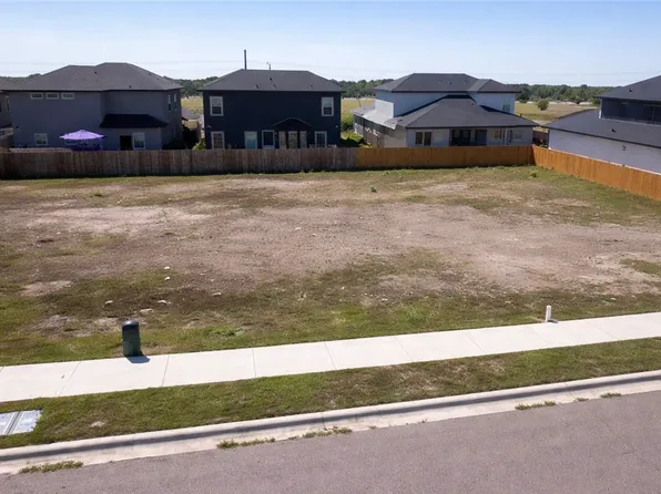 1809 Clapper Rail Dr, Portland, TX 78374