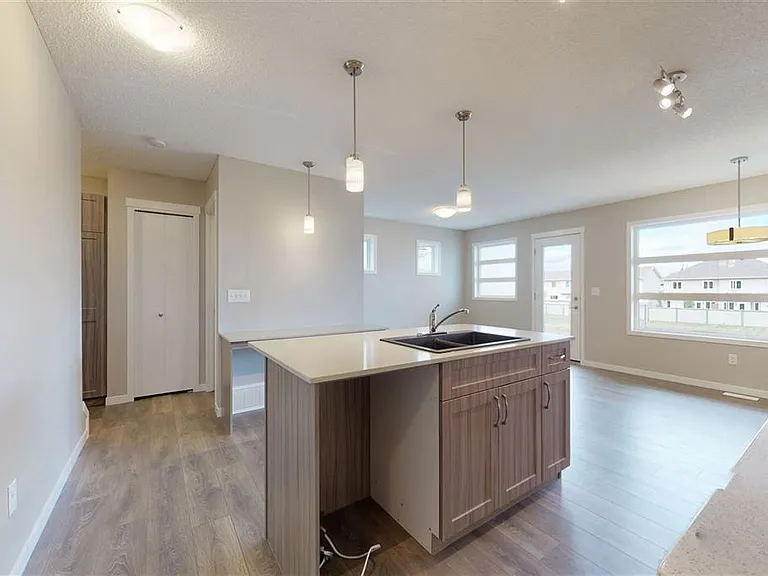 17239 9th Ave SW — Photo 10