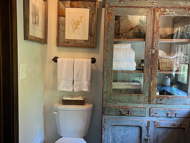 222 Manfre Rd #B — Photo 21