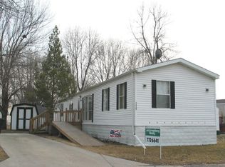 2439 Cumberland Rd, Grand Forks, ND 58201