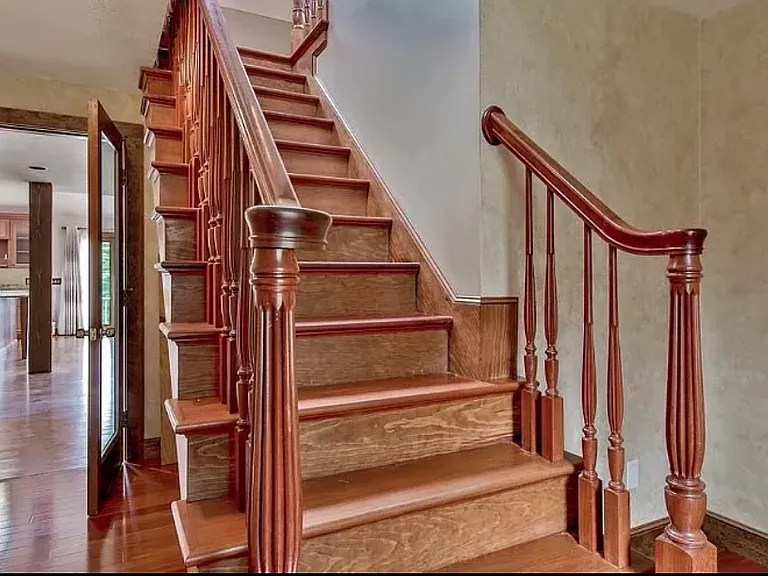 72 Long Hill Rd #A — Photo 1