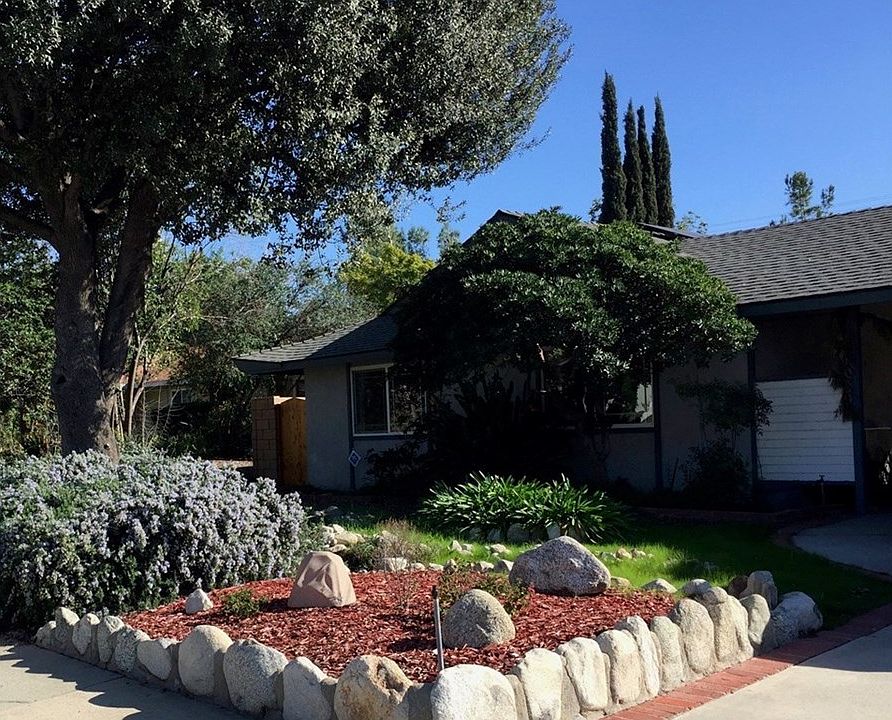1st image of 684 Aurora Dr