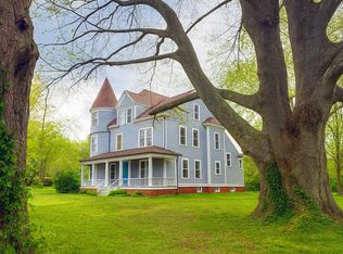 192 Main St APT 2, Dighton, MA 02715