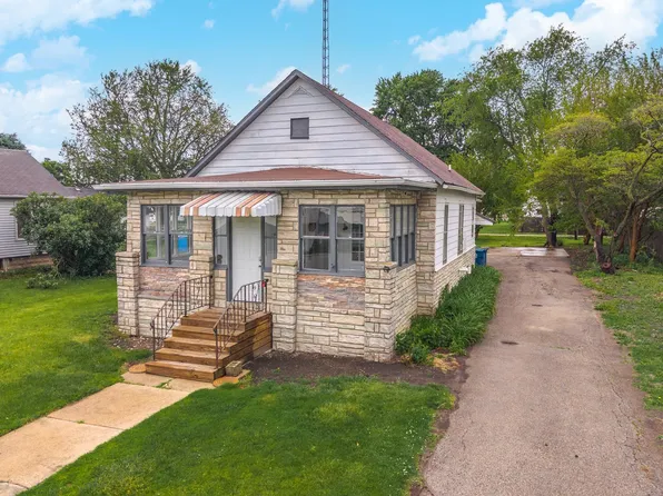 125 E Jackson St, Cullom, IL 60929