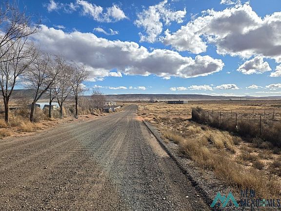 2nd image of 11 San Domingo Rd