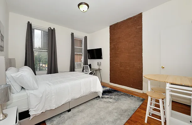 Rented by Furnished Habitat | media 3